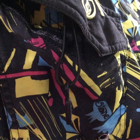Volcom men’s trunks, swim shorts - Picture 12 of 13